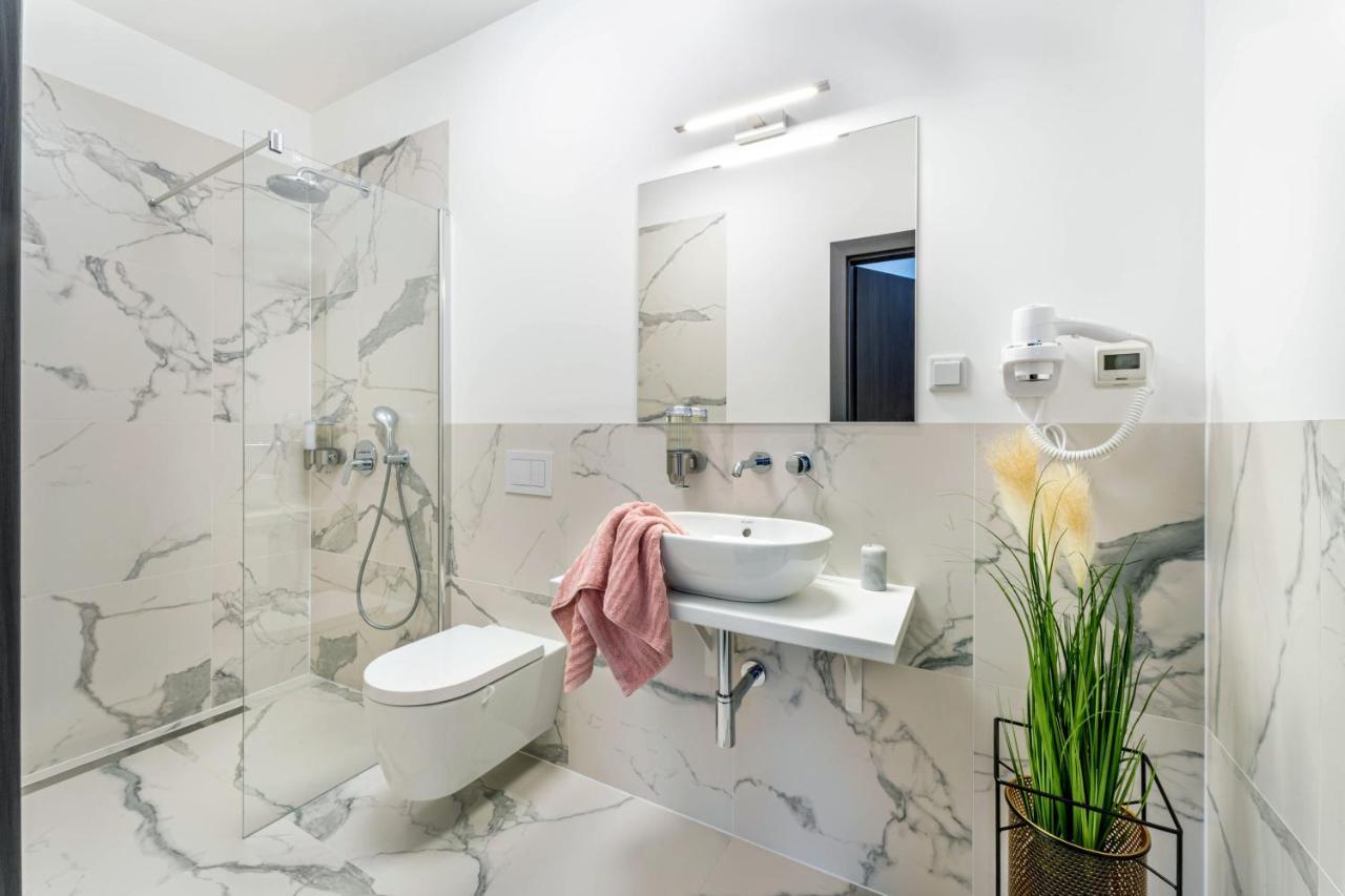 Apart House, Tylna 20 Ζιελόνα Γκόρα Εξωτερικό φωτογραφία