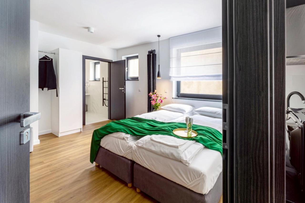 Apart House, Tylna 20 Ζιελόνα Γκόρα Εξωτερικό φωτογραφία