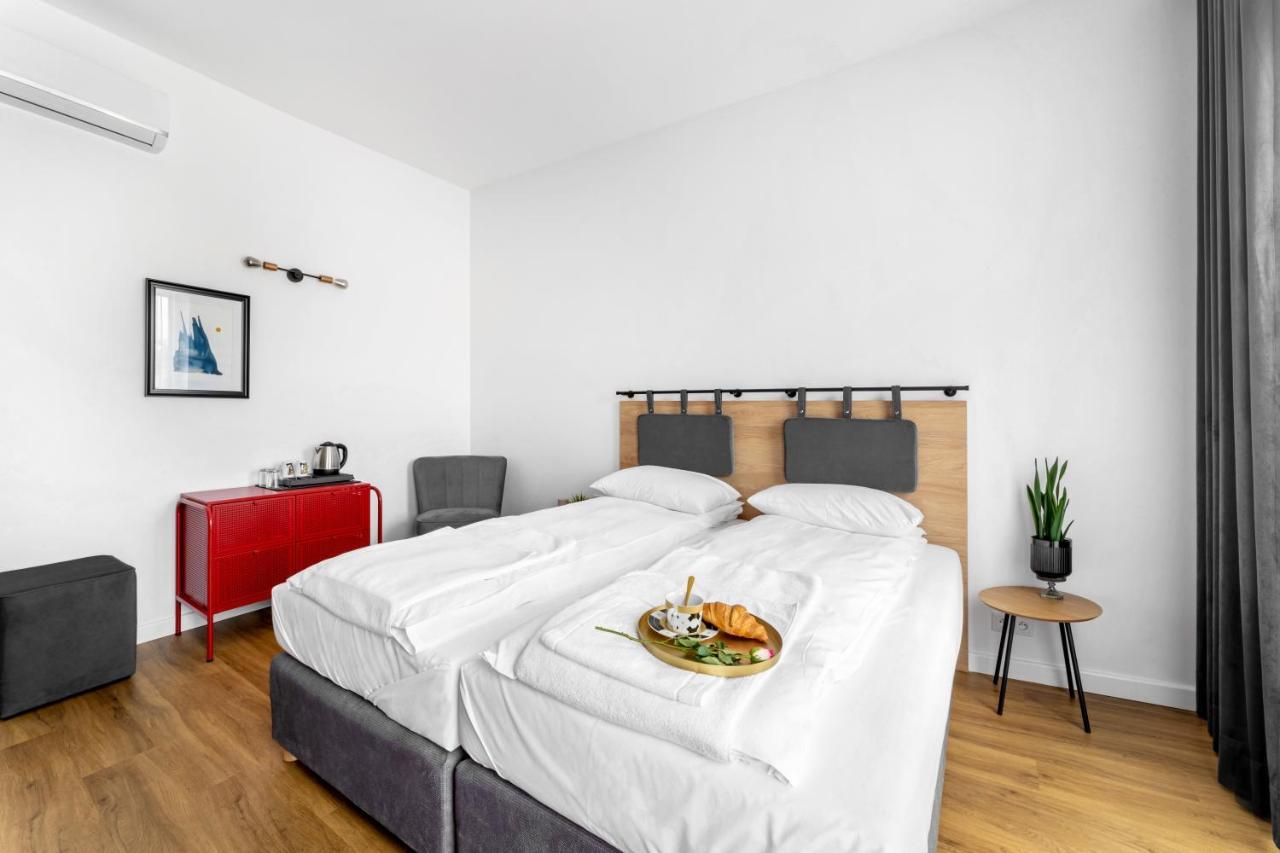 Apart House, Tylna 20 Ζιελόνα Γκόρα Εξωτερικό φωτογραφία