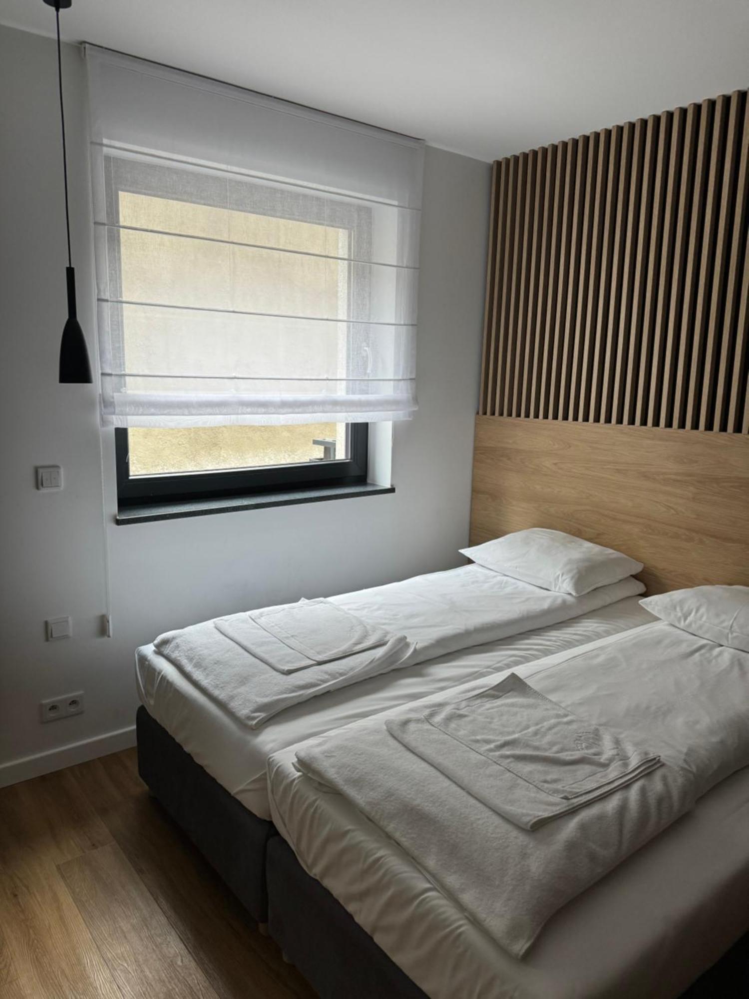 Apart House, Tylna 20 Ζιελόνα Γκόρα Εξωτερικό φωτογραφία